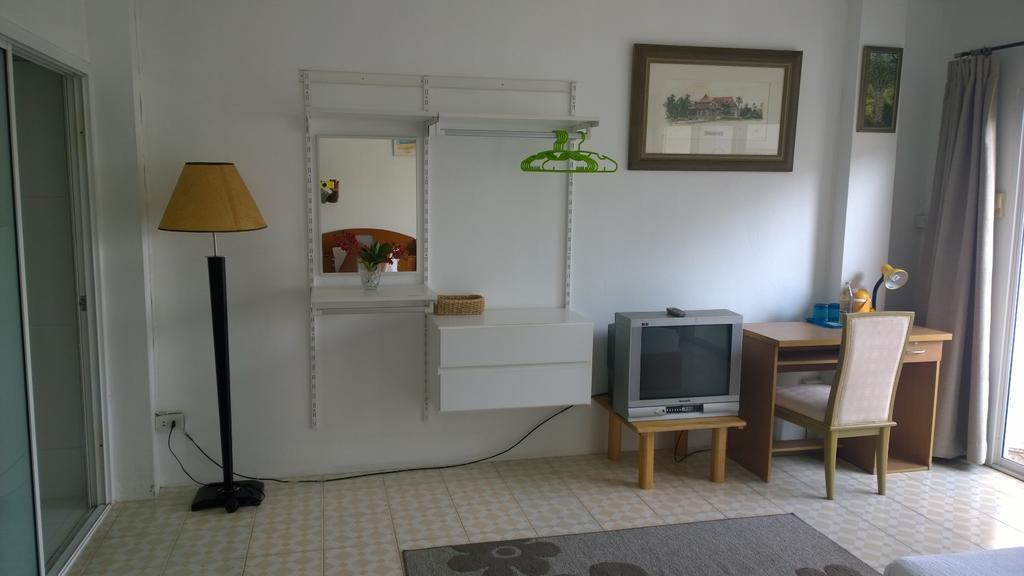Corner Cafe Bed & Breakfast HHQ Buitenkant foto