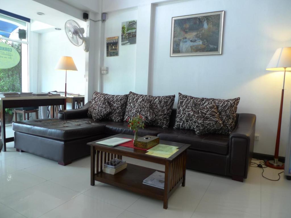 Corner Cafe Bed & Breakfast HHQ Buitenkant foto