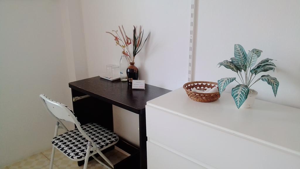 Corner Cafe Bed & Breakfast HHQ Buitenkant foto